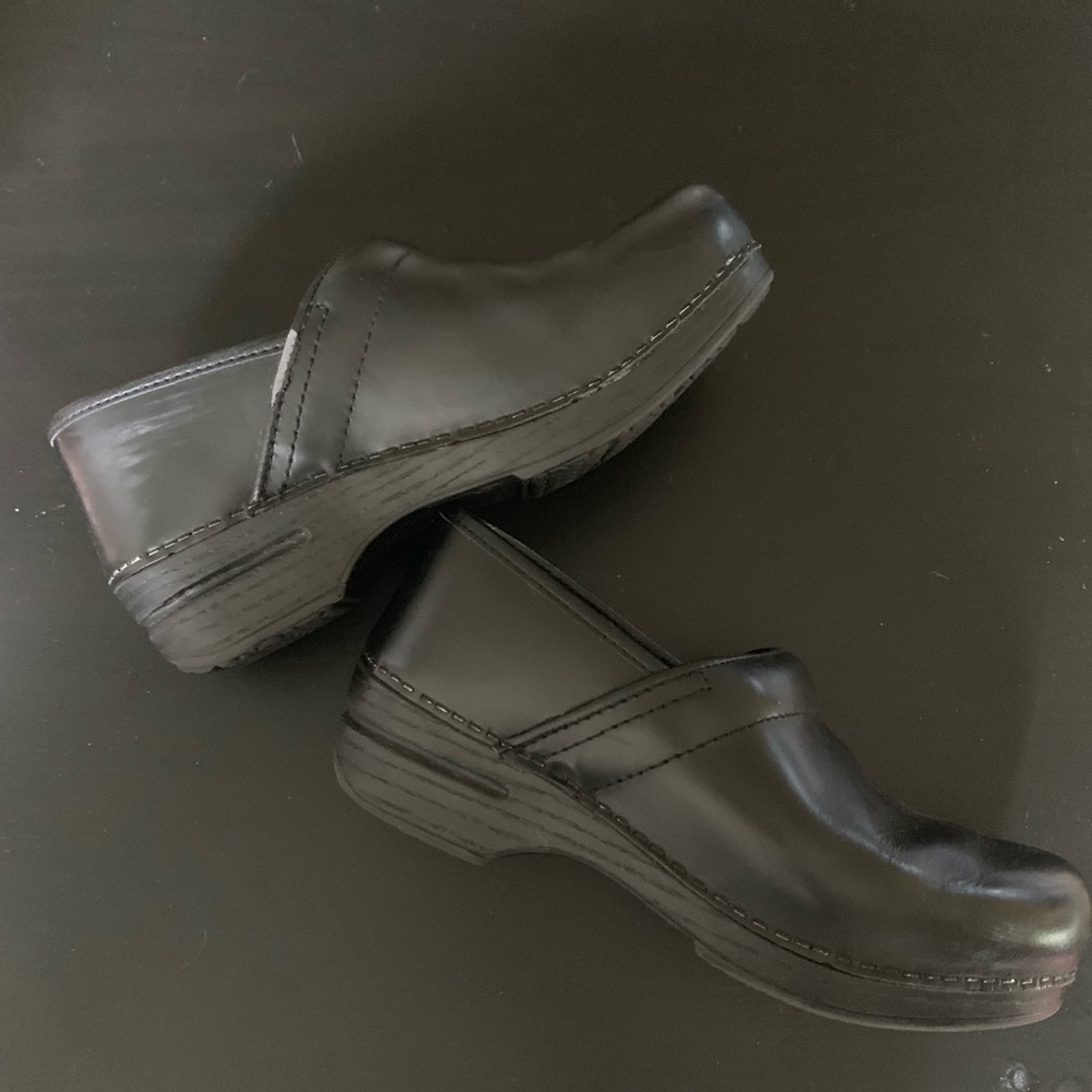 Dansko XP Professional Black Clog - Slip resistant